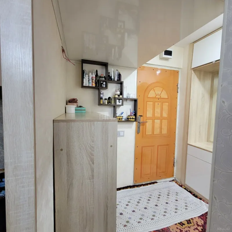 Satılır 2 otaqlı mənzil 43 m²