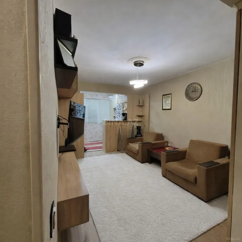Satılır 2 otaqlı mənzil 43 m²