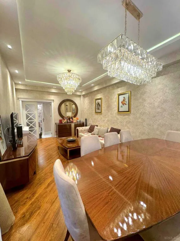 Satılır 3 otaqlı mənzil 105 m²