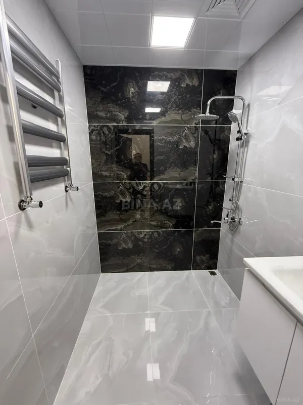 Satılır 2 otaqlı mənzil 58 m²