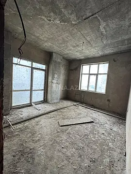 Satılır 2 otaqlı mənzil 93.3 m²