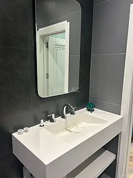 Kirayə verilir 2 otaqlı ofis 75 m²