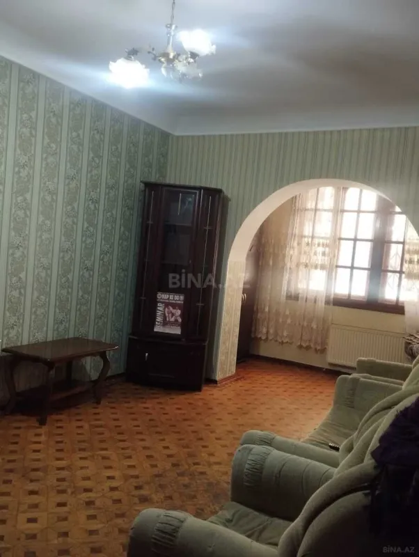 Kirayə verilir 2 otaqlı mənzil 70 m²