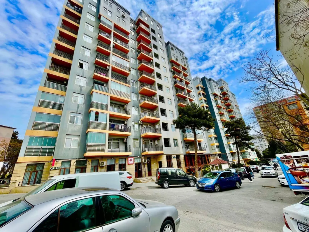 Kirayə verilir 2 otaqlı mənzil 85 m²
