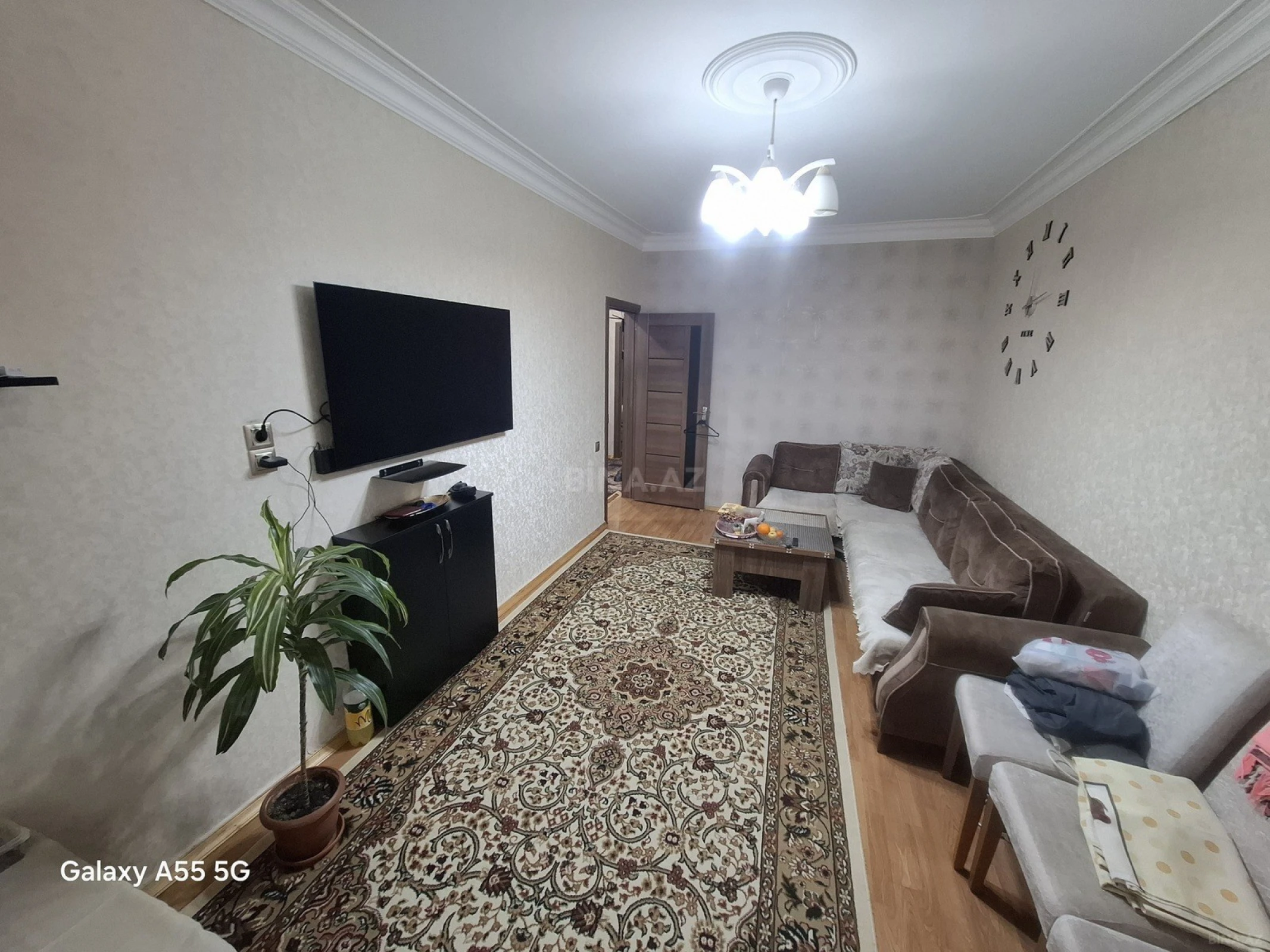 Satılır 2 otaqlı mənzil 49 m²