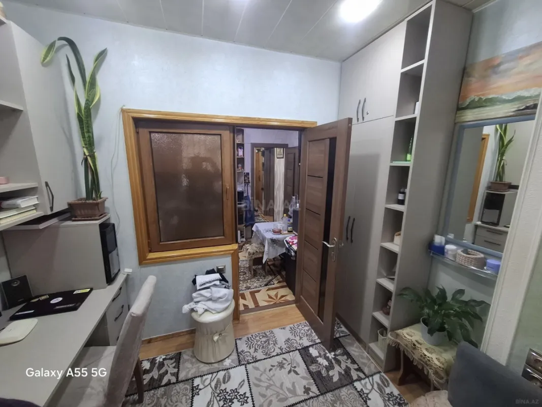 Satılır 2 otaqlı mənzil 49 m²