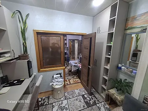 Satılır 2 otaqlı mənzil 49 m²