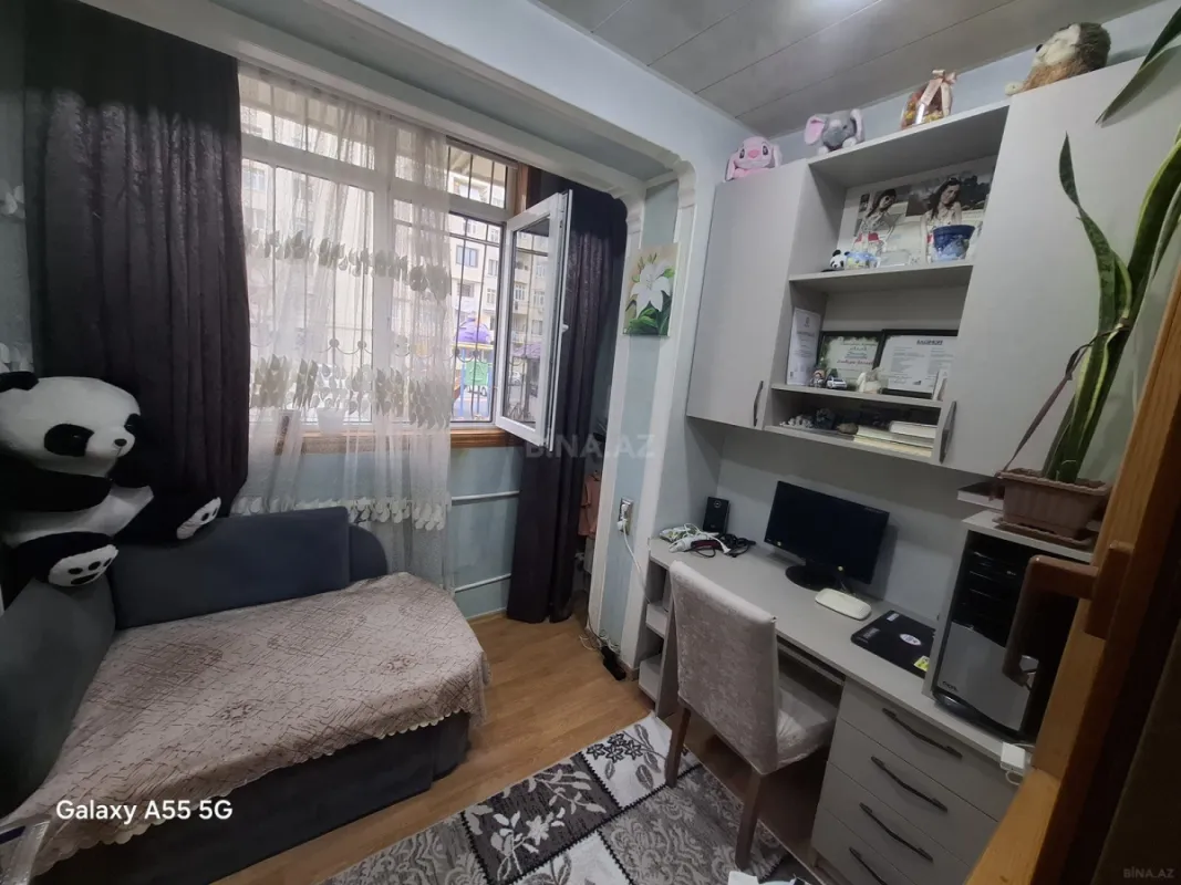 Satılır 2 otaqlı mənzil 49 m²