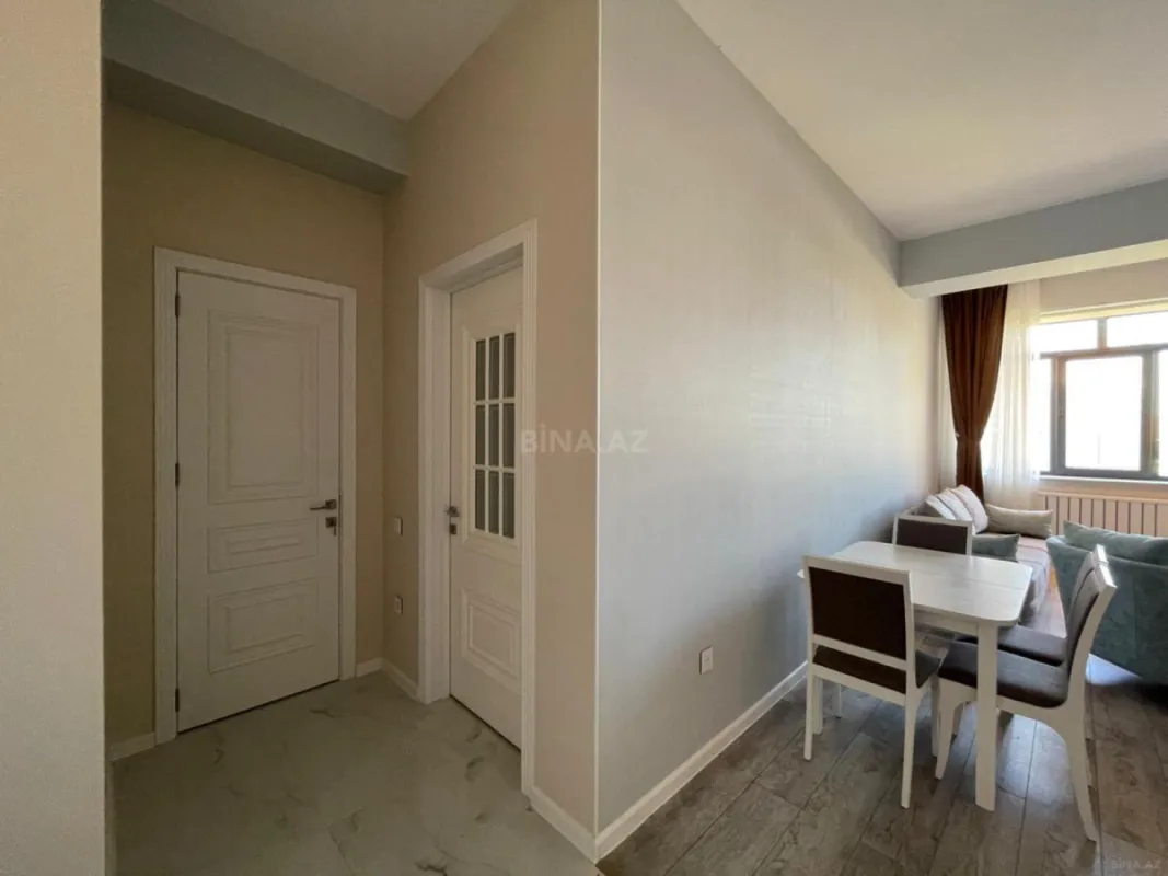 Kirayə verilir 2 otaqlı mənzil 60 m²