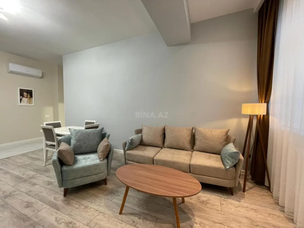 Kirayə verilir 2 otaqlı mənzil 60 m²
