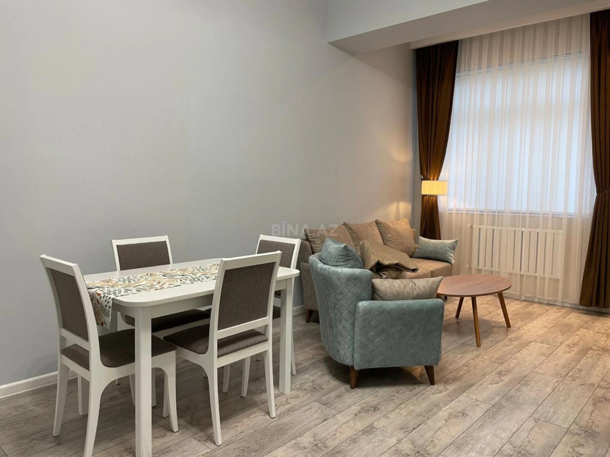 Kirayə verilir 2 otaqlı mənzil 60 m²