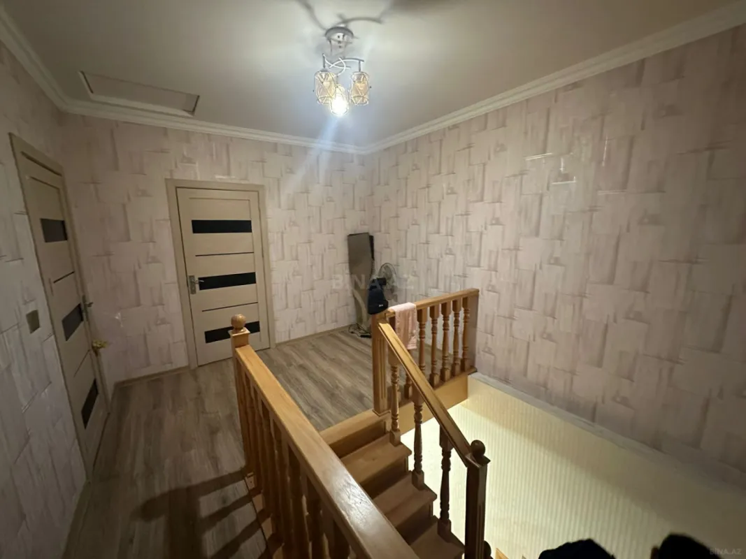 Satılır 5 otaqlı həyət evi 150 m²