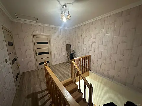 Satılır 5 otaqlı həyət evi 150 m²