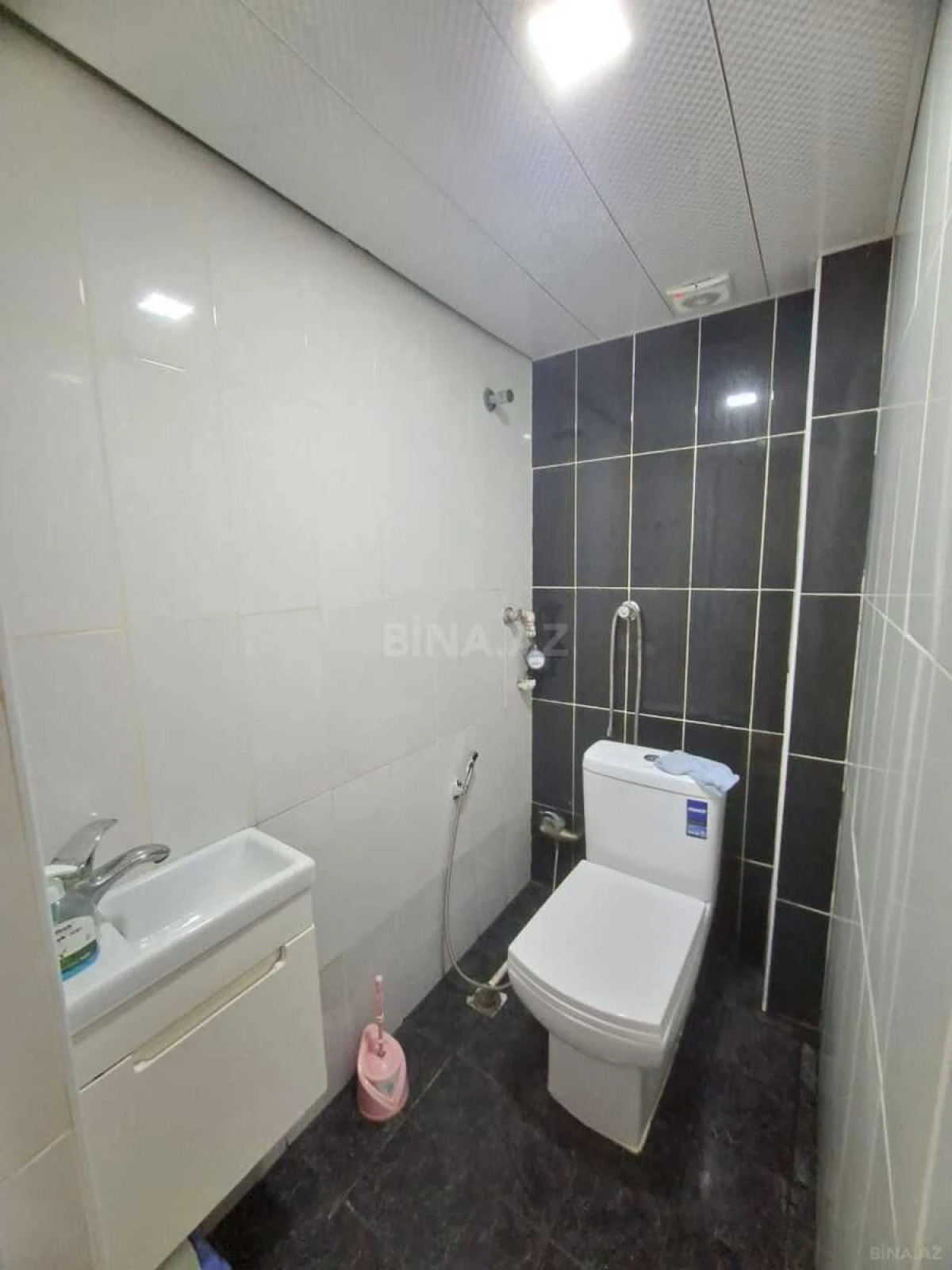 Satılır 4 otaqlı mənzil 90 m²