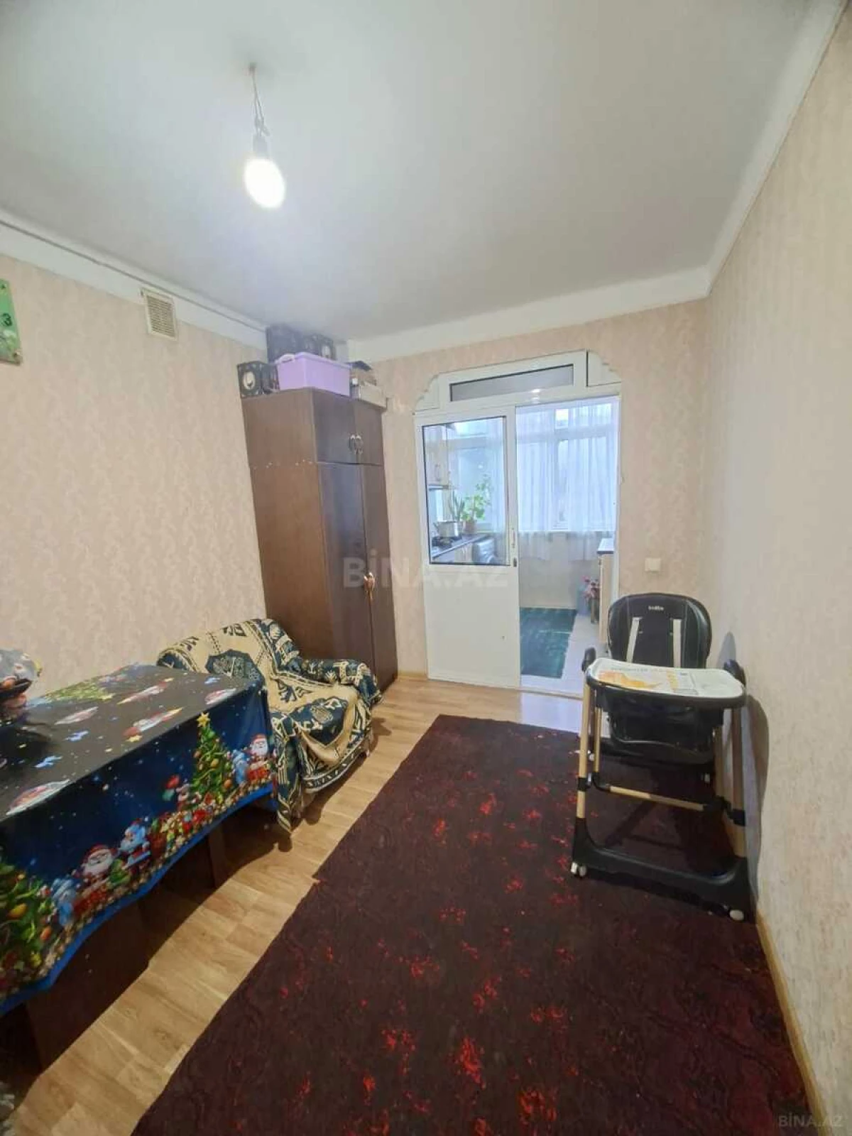Satılır 4 otaqlı mənzil 90 m²