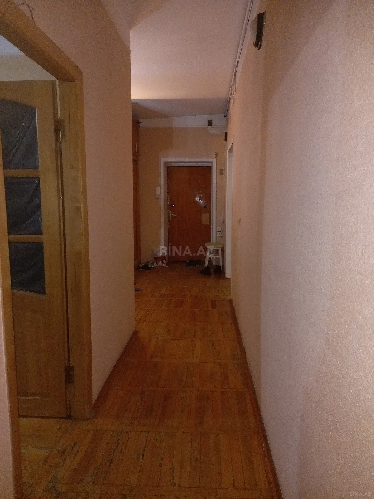 Satılır 5 otaqlı mənzil 130 m²