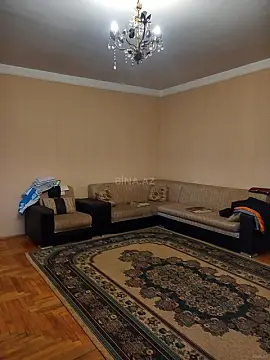 Satılır 5 otaqlı mənzil 130 m²
