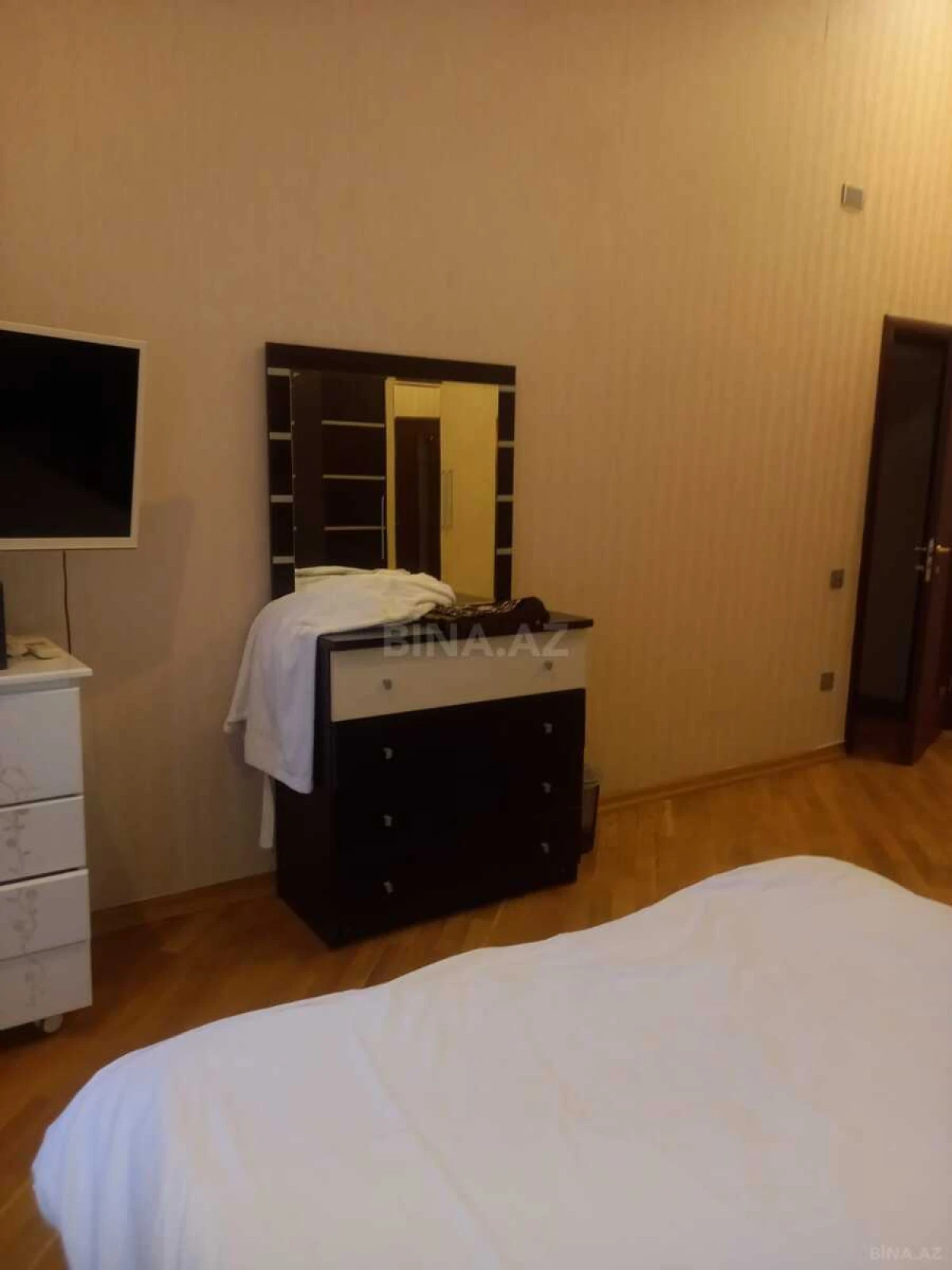 Kirayə verilir 3 otaqlı mənzil 80 m²