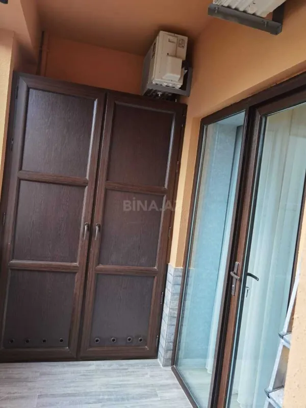 Satılır 2 otaqlı mənzil 74 m²