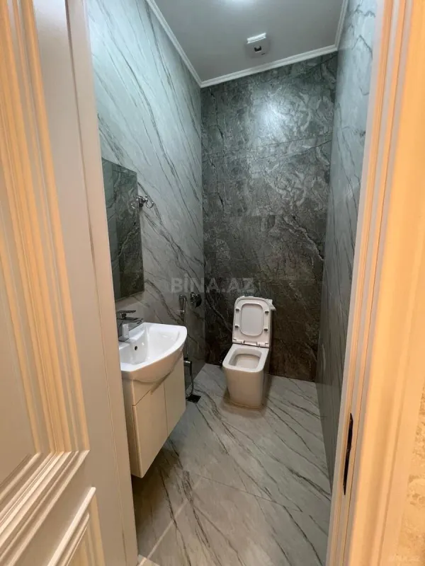 Satılır 3 otaqlı mənzil 114 m²
