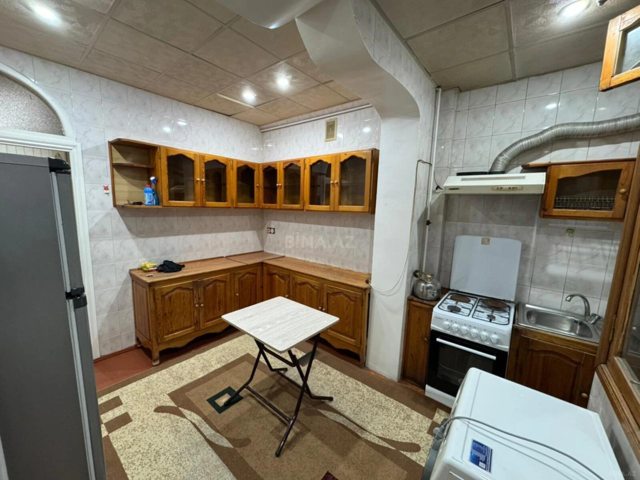 Kirayə verilir 2 otaqlı mənzil 60 m²