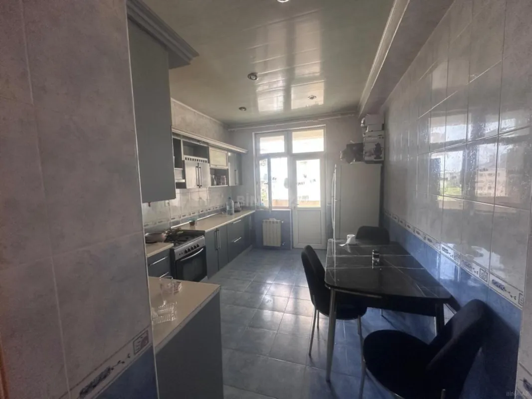 Kirayə verilir 3 otaqlı mənzil 110 m²