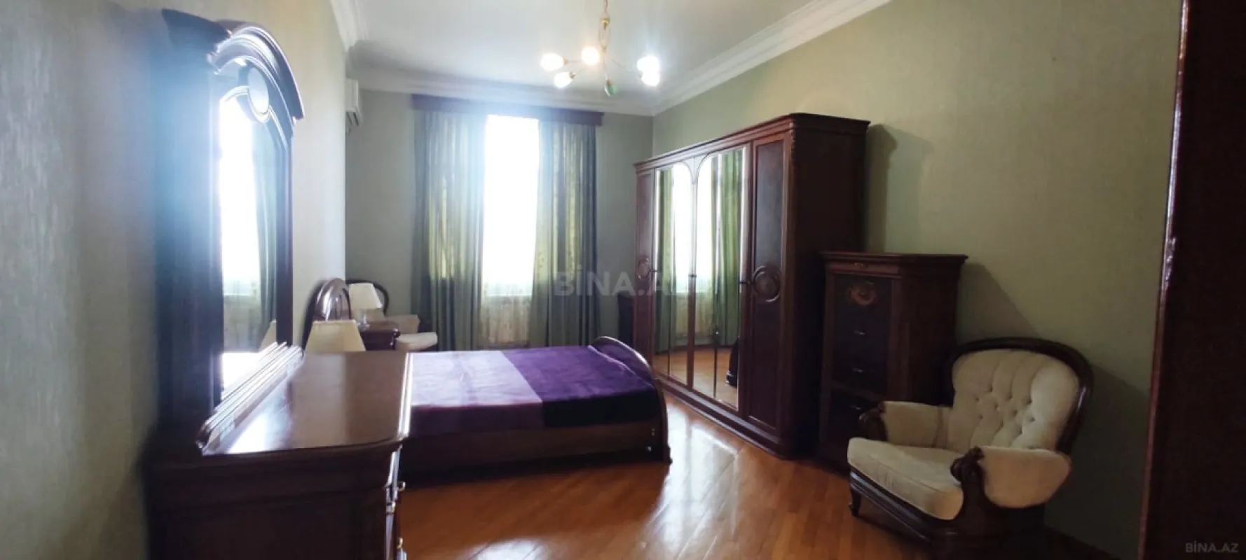 Kirayə verilir 3 otaqlı mənzil 155 m²