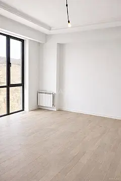 Satılır 2 otaqlı mənzil 63 m²