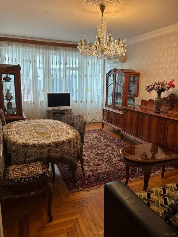 Satılır 3 otaqlı mənzil 75 m²