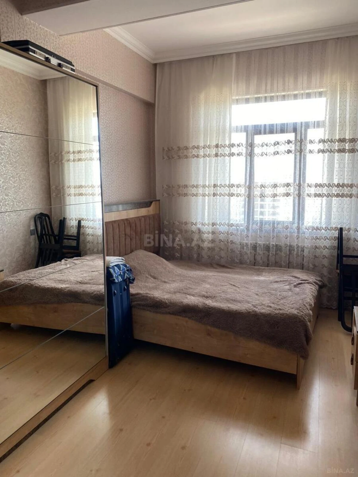 Satılır 2 otaqlı mənzil 85 m²