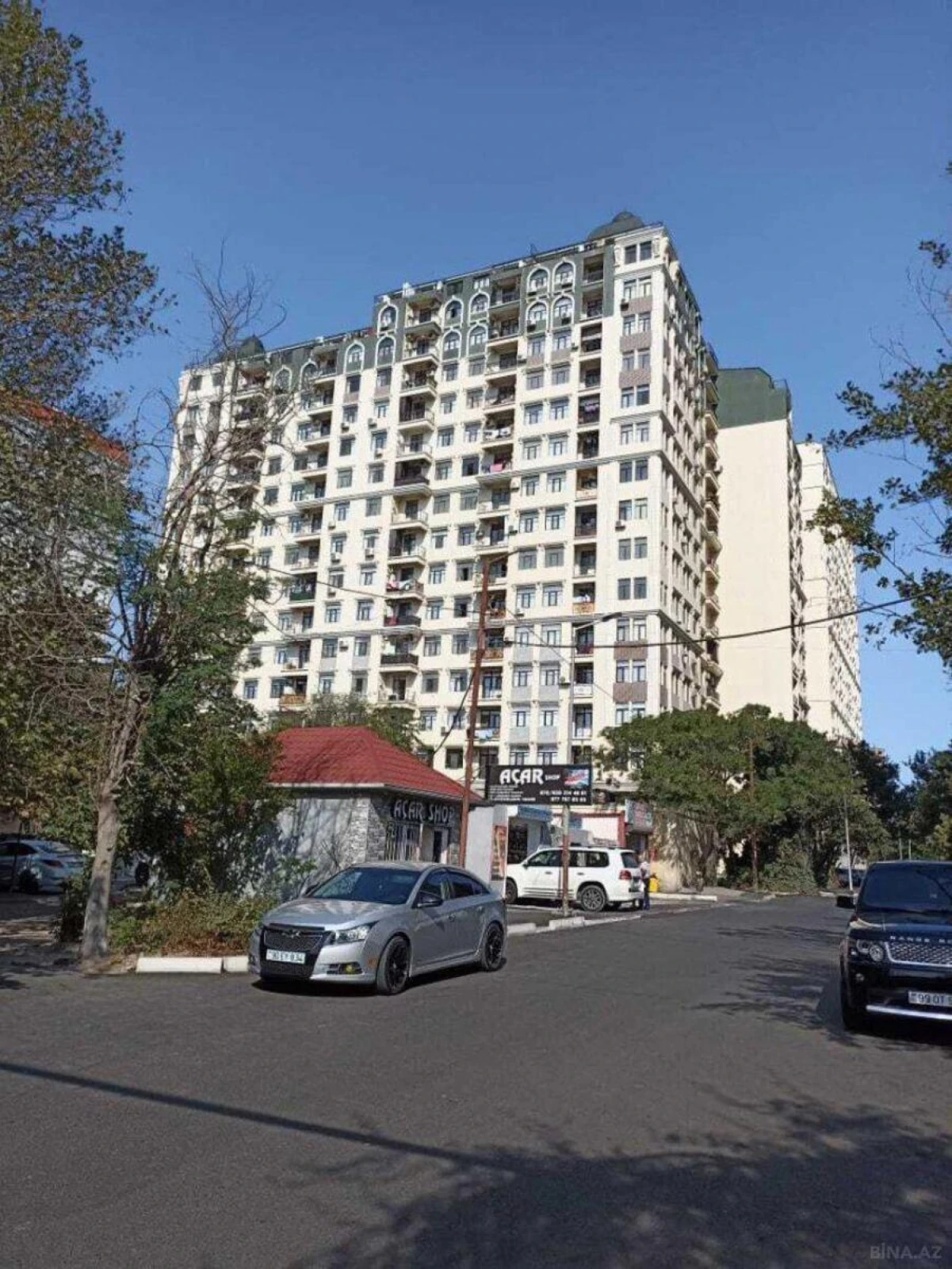 Satılır 2 otaqlı mənzil 85 m²