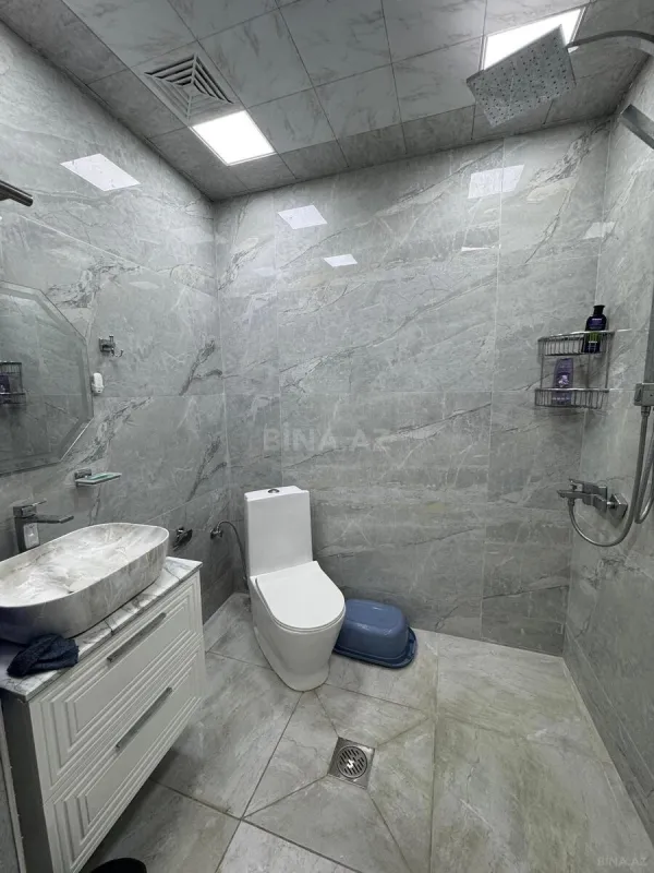 Kirayə verilir 2 otaqlı mənzil 80 m²