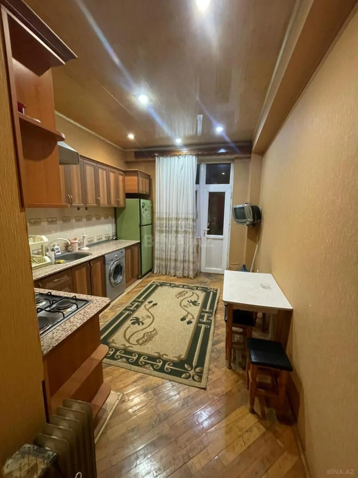Kirayə verilir 3 otaqlı mənzil 95 m²