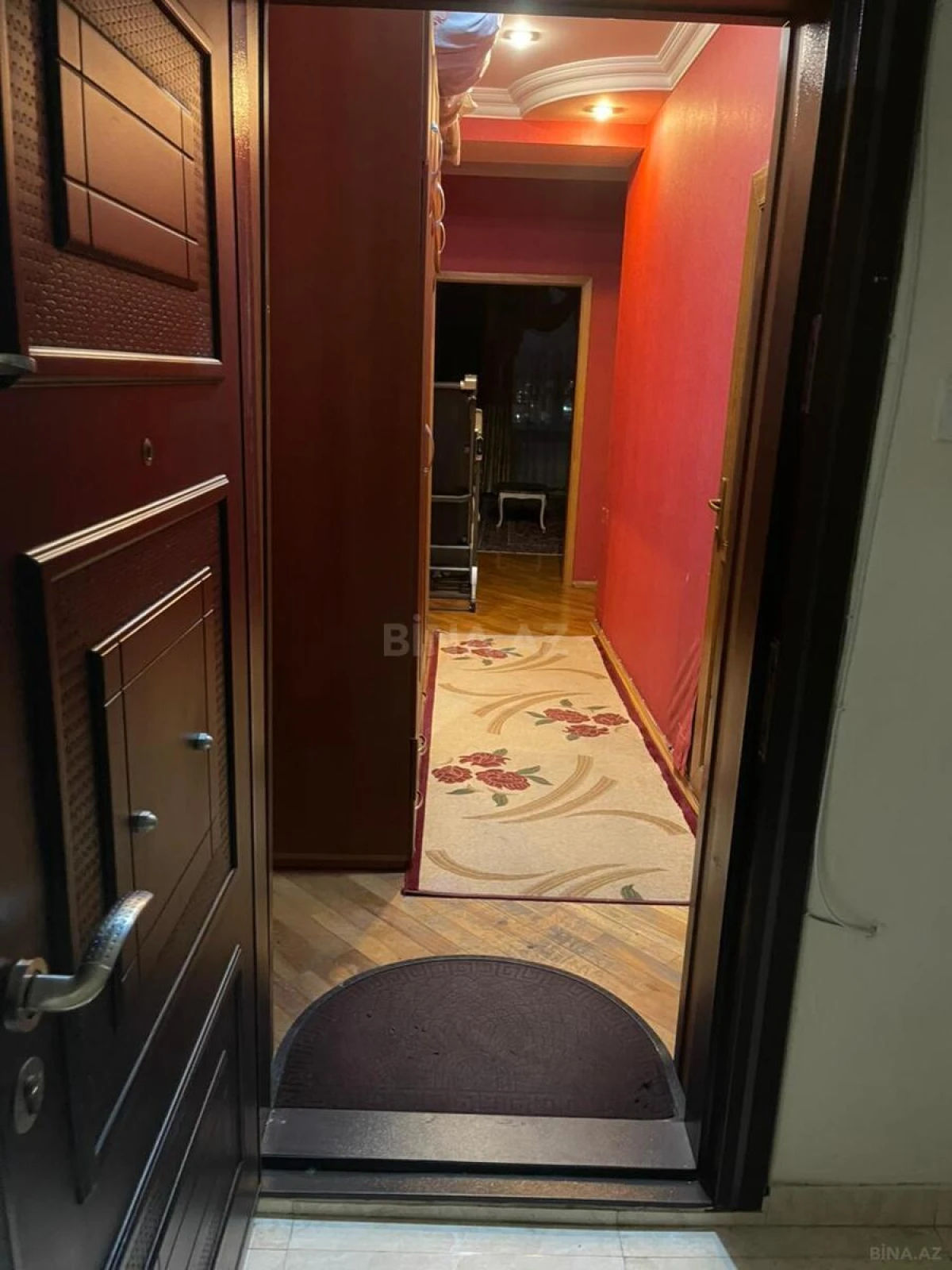 Kirayə verilir 3 otaqlı mənzil 95 m²