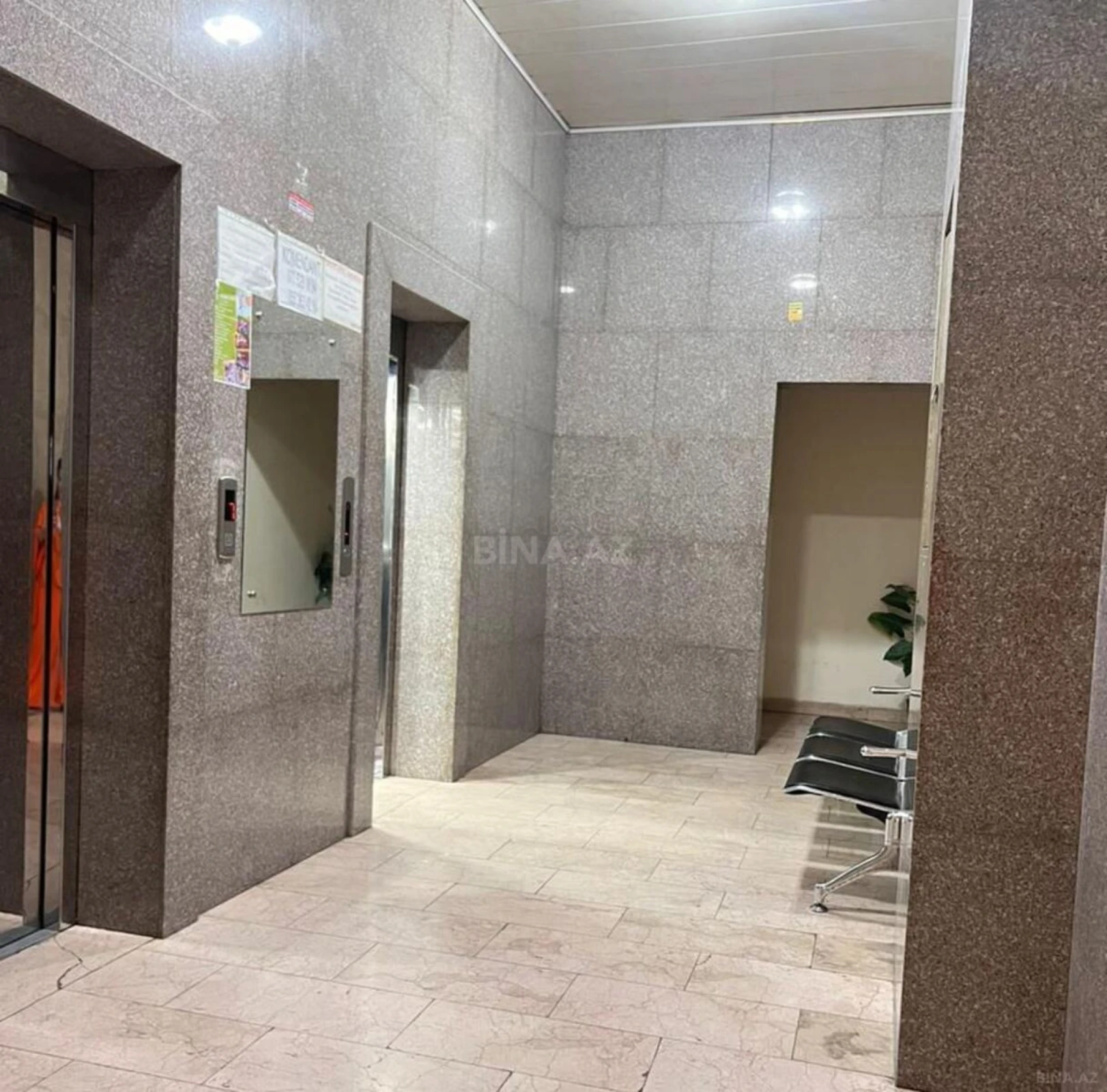 Kirayə verilir 3 otaqlı mənzil 140 m²