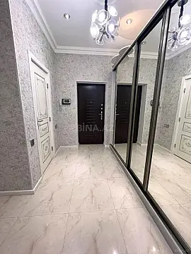 Kirayə verilir 2 otaqlı mənzil 68 m²