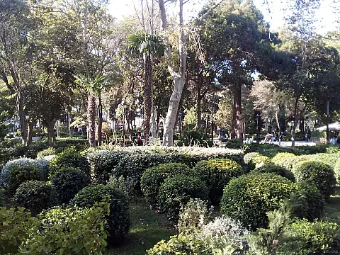 Satılır 4 otaqlı mənzil 85 m²