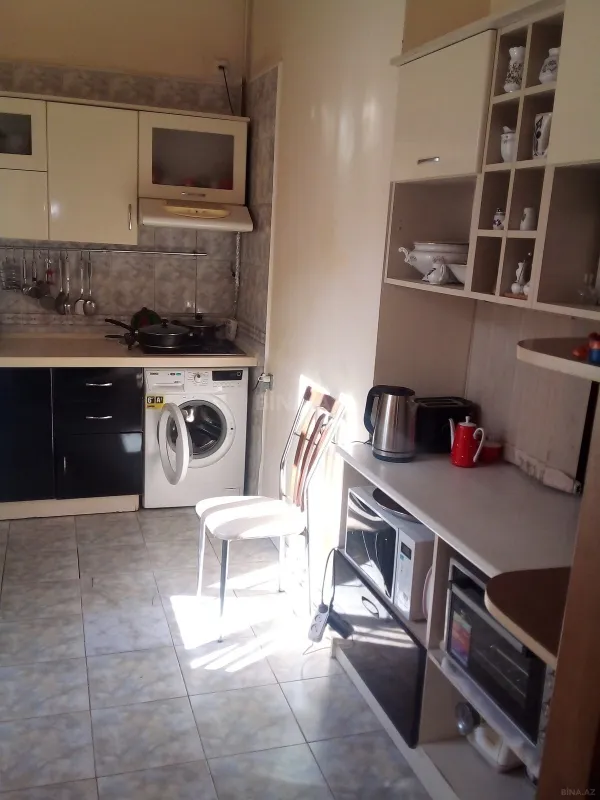 Satılır 4 otaqlı mənzil 85 m²