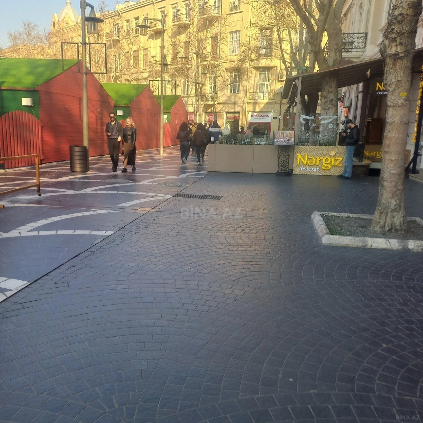 Kirayə verilir 2 otaqlı mənzil 60 m²