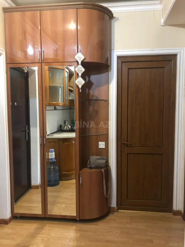 Kirayə verilir 2 otaqlı mənzil 70 m²