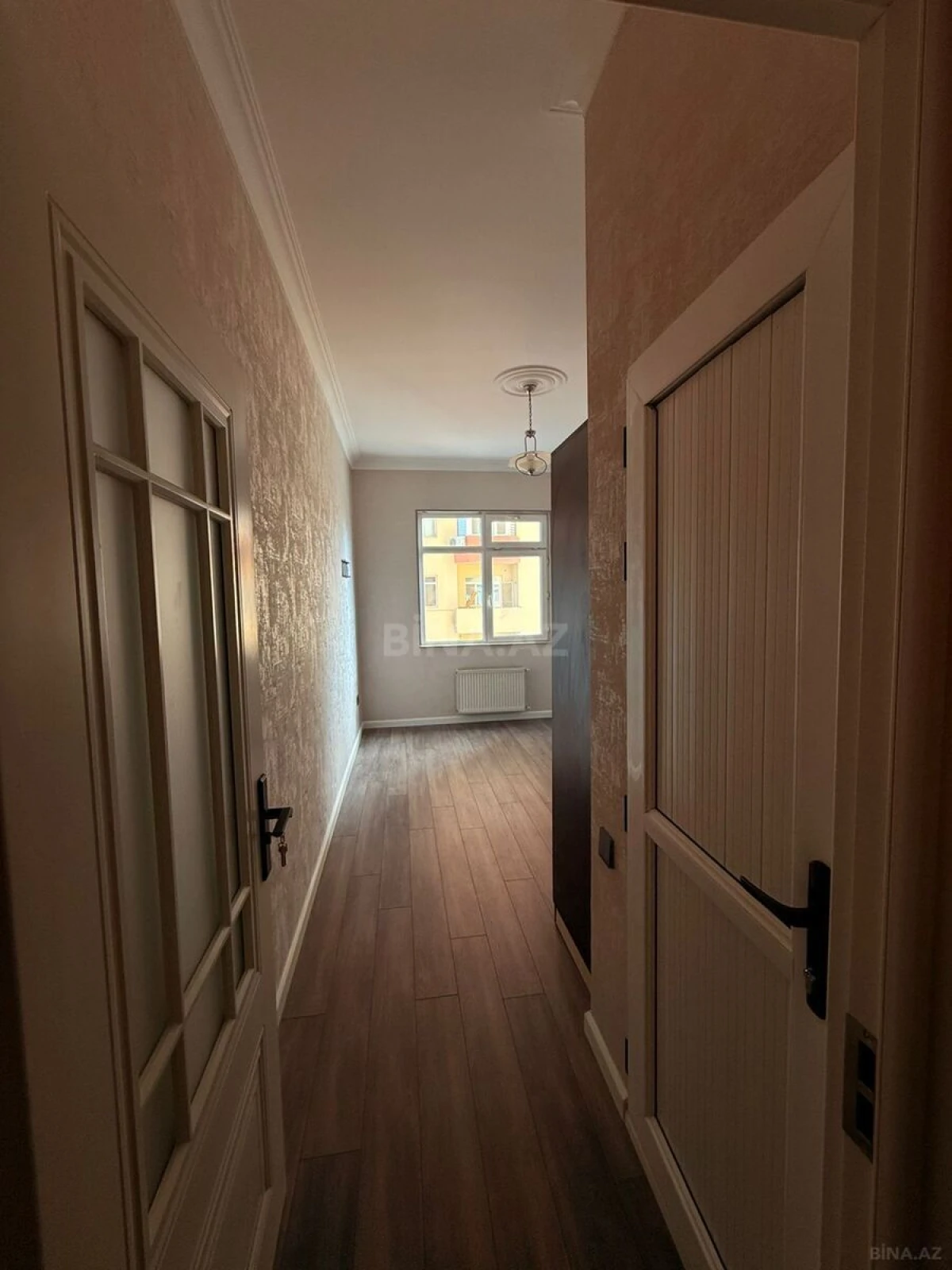 Satılır 3 otaqlı mənzil 120 m²