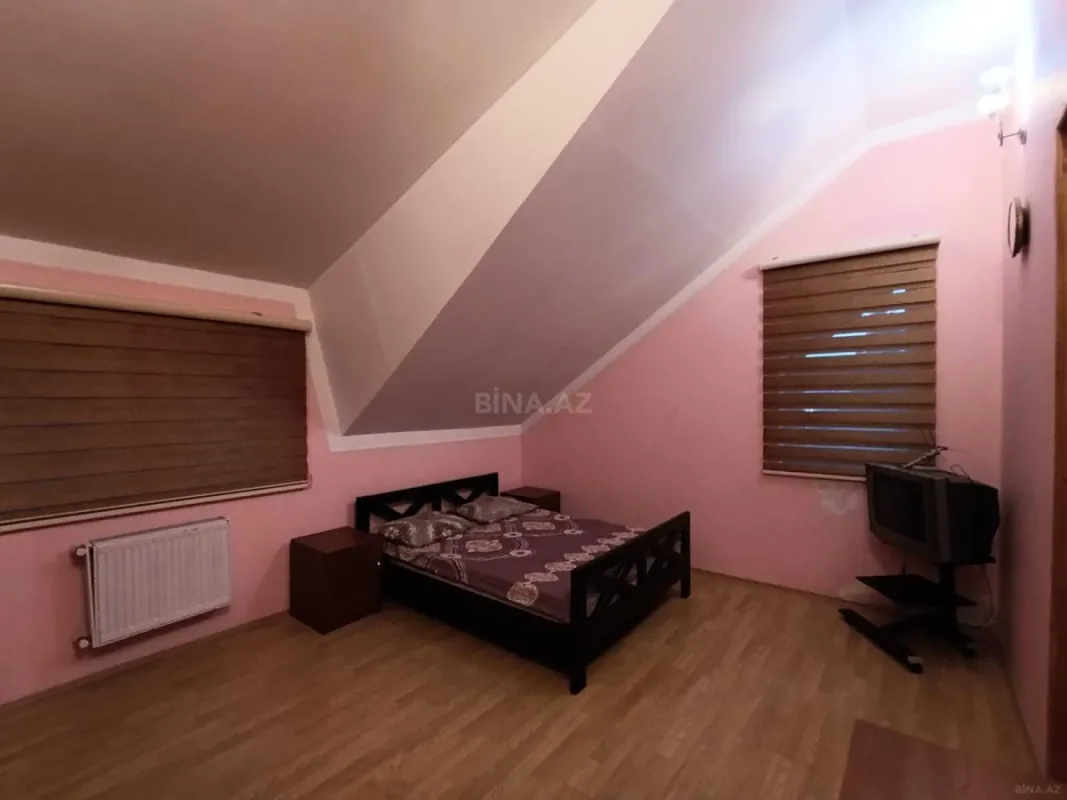 Satılır 6 otaqlı həyət evi 200 m²