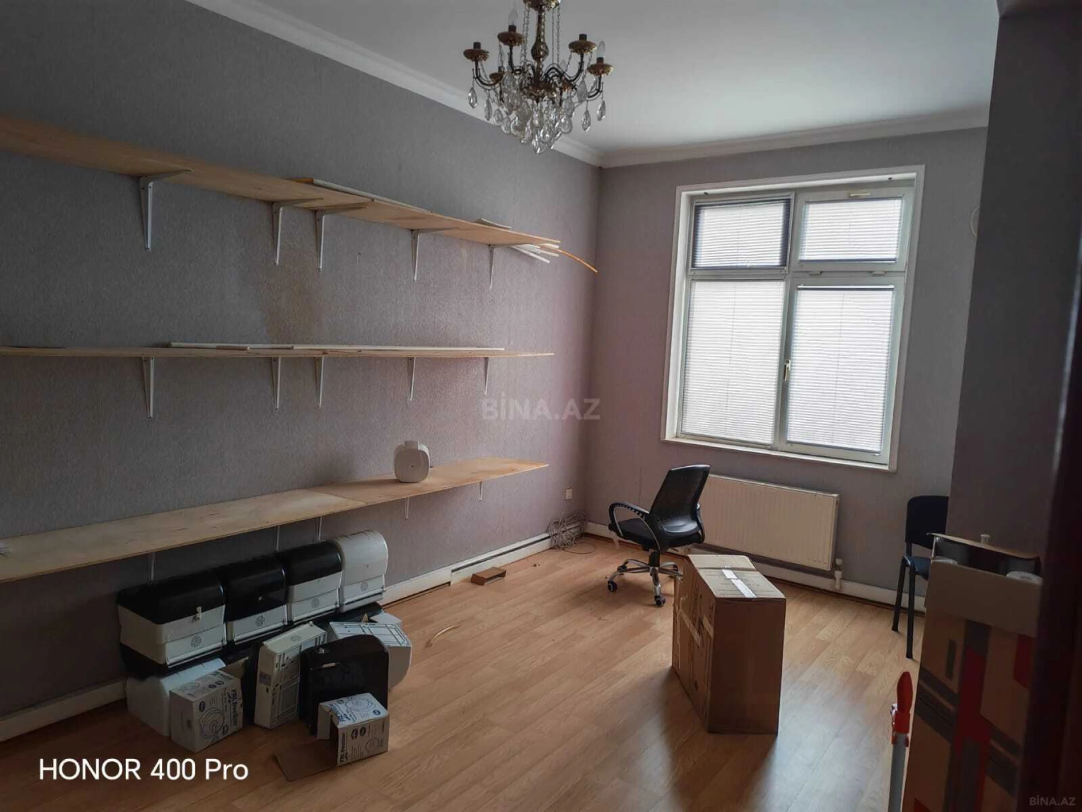 Kirayə verilir 3 otaqlı mənzil 118 m²