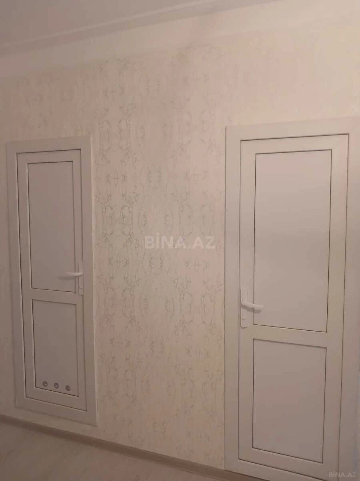 Kirayə verilir 3 otaqlı mənzil 65 m²