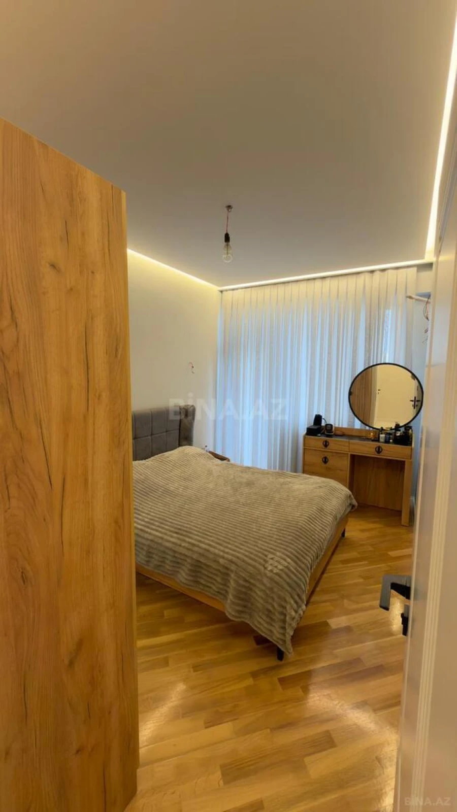 Satılır 3 otaqlı mənzil 105 m²