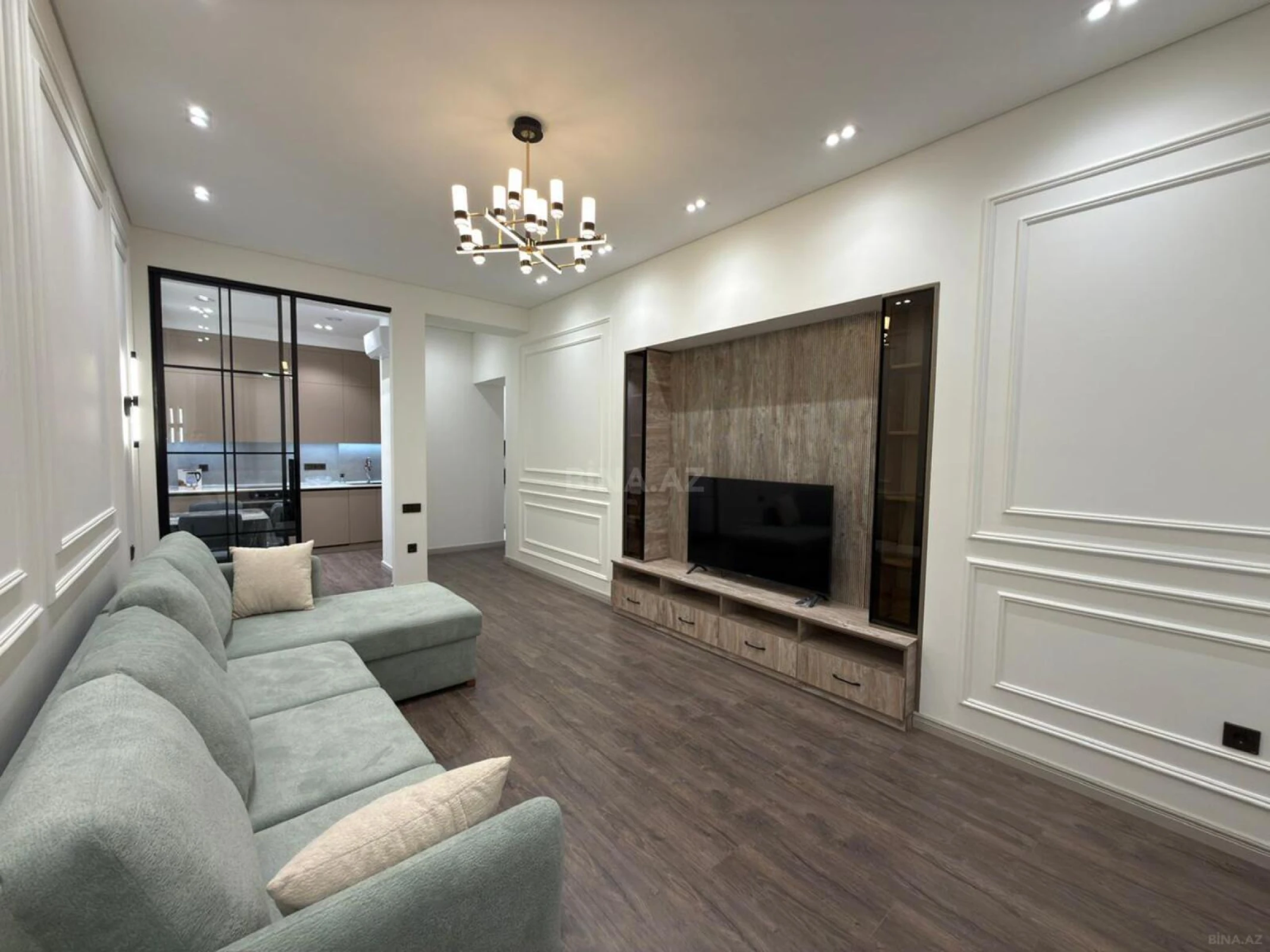 Kirayə verilir 3 otaqlı mənzil 120 m²