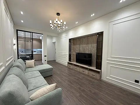 Kirayə verilir 3 otaqlı mənzil 120 m²