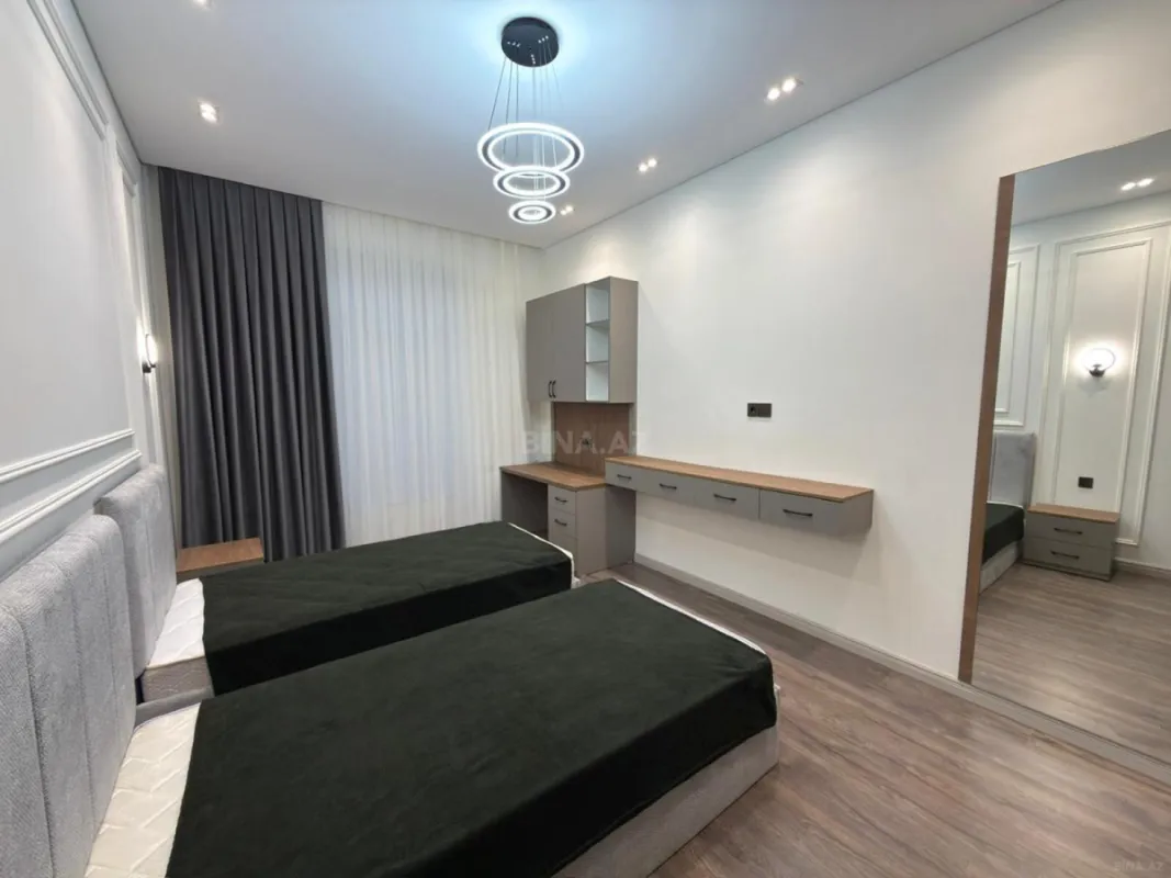 Kirayə verilir 3 otaqlı mənzil 120 m²