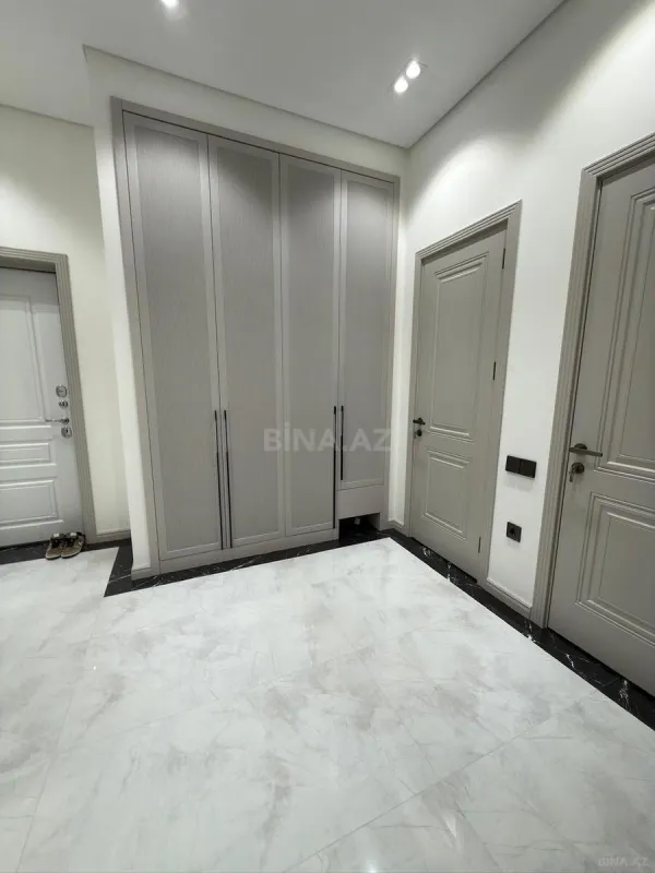 Kirayə verilir 3 otaqlı mənzil 120 m²