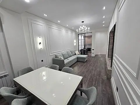 Kirayə verilir 3 otaqlı mənzil 120 m²